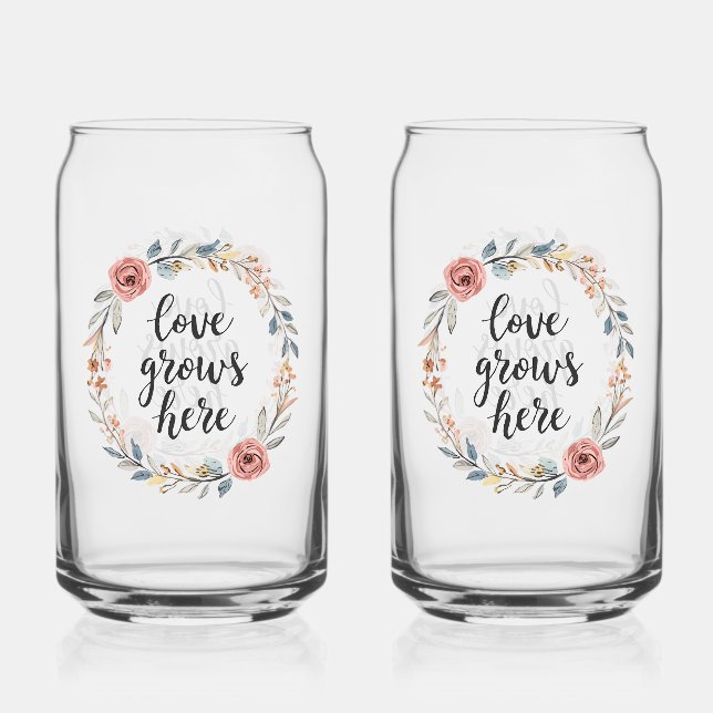 Verre Canette "Love Grows Here" with Floral Wreath (Recto)