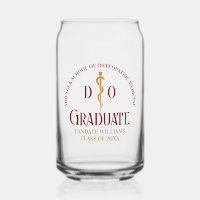 Maroon Osteopathic Médicale School Graduation