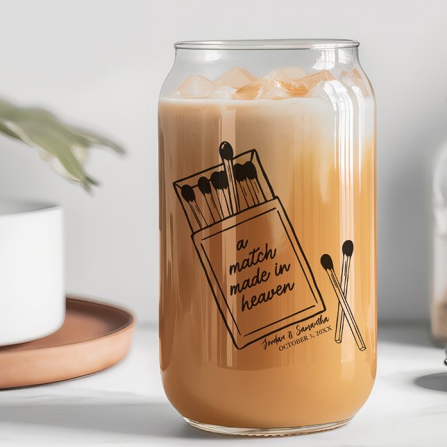 Verre Canette Match Fabriqué dans le Ciel Mariage fête nuptiale  (Match Made in Heaven Wedding Bridal Party Favor Can Glass)