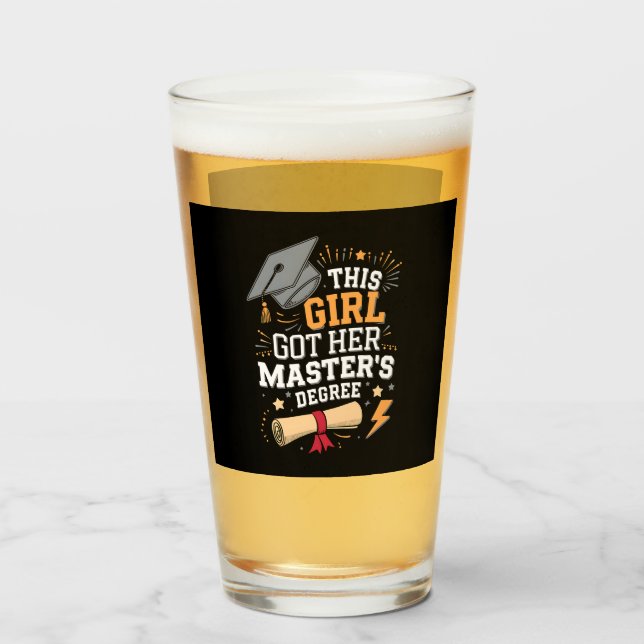 Verre Cette fille a obtenu son diplôme de master (Devant (rempli))