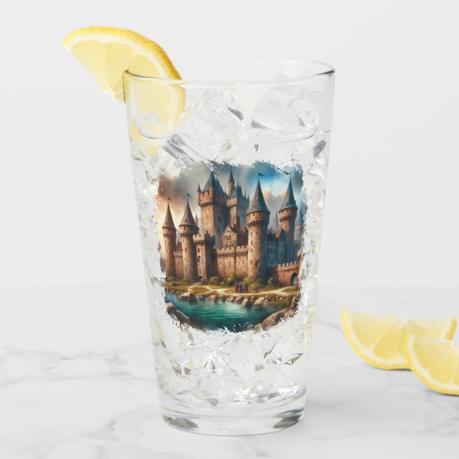 Verre Château médiéval au bord d'une rivière tranquille  (Devant glace)