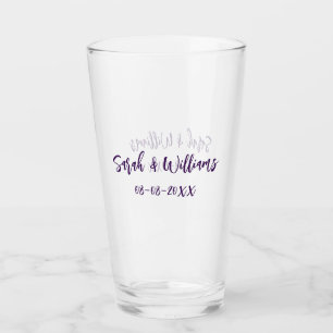 Verre couple de mariages. Nom date violet simple mo mini