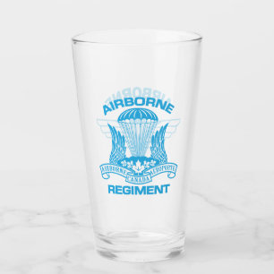 Verre de bière du Régiment aéroporté du Canada