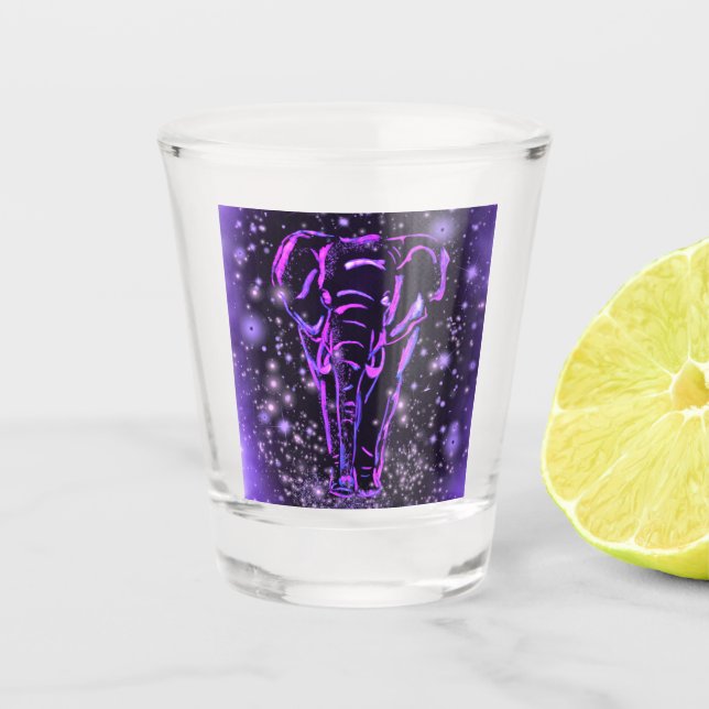 Verre De L'Éléphant Tiré Marcher Dans La Nuit étoi (Devant)