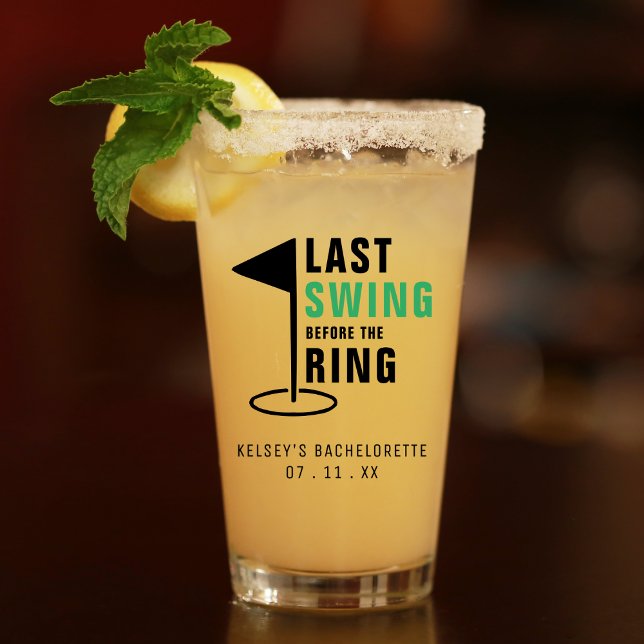 Verre Dernier Swing avant la Fête de Bachelorette de Gol (Last Swing Before the Ring Golf Bachelorette Party Glass)