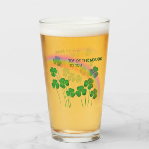 Verre Dessus des trèfles du jour de Patrick de saint de