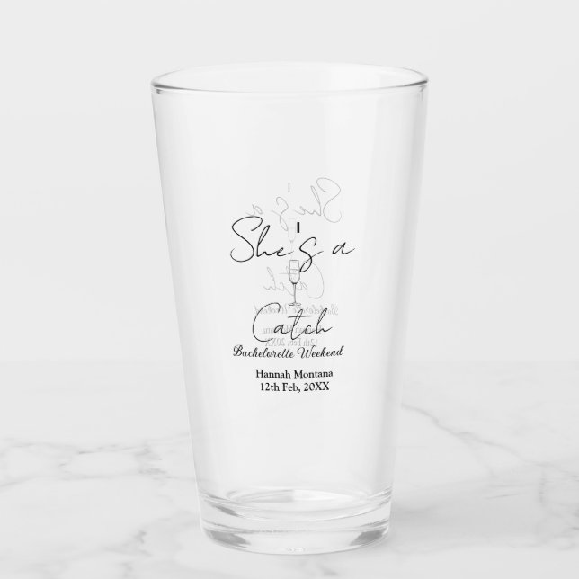 Verre Elle est un bouteille de champagne de week-end de  (Devant)