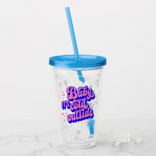 Verre En Acrylique Jouer bébé, c’est froid en hiver