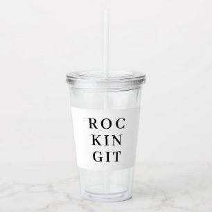 Verre En Acrylique Un design minimaliste moderne qui déchire avec une