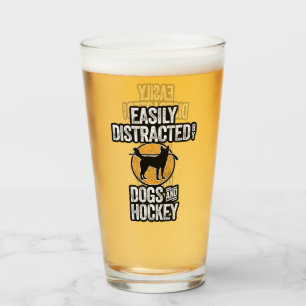Verre Facilement distrait par les chiens et le hockey