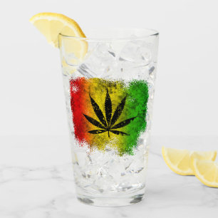 Verre Grunge jamaïcaine de reggae de feuille jaune verte