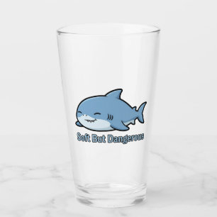 Verre Hauts de bébé requin grassouillet endormi