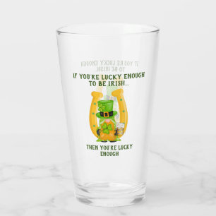 Verre Heureux d'être le fer à cheval irlandais Gnome