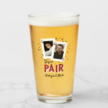 Verre Idéal Pair Casino Thème Couples Photo Favoriser<br><div class="desc">Parfait pour les amateurs de poker ou de soirée casino, les dîners de répétition, les douches en couple ou les mariages, nos lunettes personnalisées sur le thème du casino disposent d'une paire de cartes à jouer avec les photos et initiales du couple, et "la paire parfaite" en lettrage style Vegas...</div>