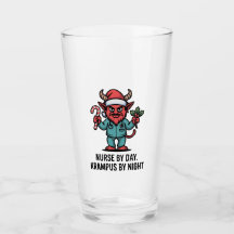 Infirmière le jour, Krampus la nuit Infirmière en