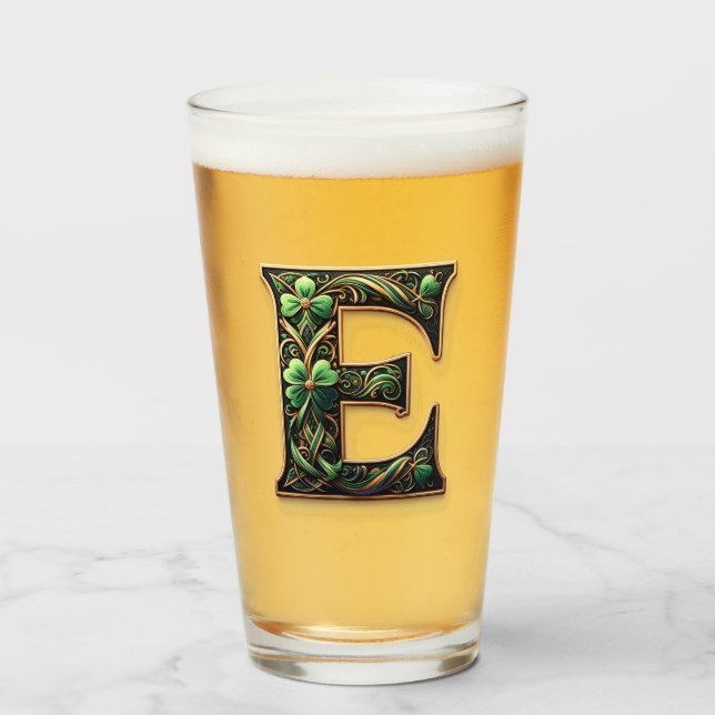 Verre Irish E Monogram pint glass (Devant (rempli))