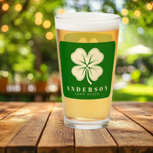 Verre Irlandais Lucky Four Leaf Clover avec nom Green Pi (Créateur téléchargé)
