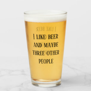 Verre J'aime la bière et peut-être trois autres personne