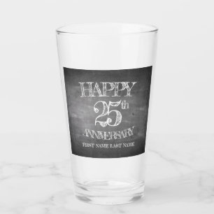 Verre Joyeux 25e anniversaire sur tableau craie