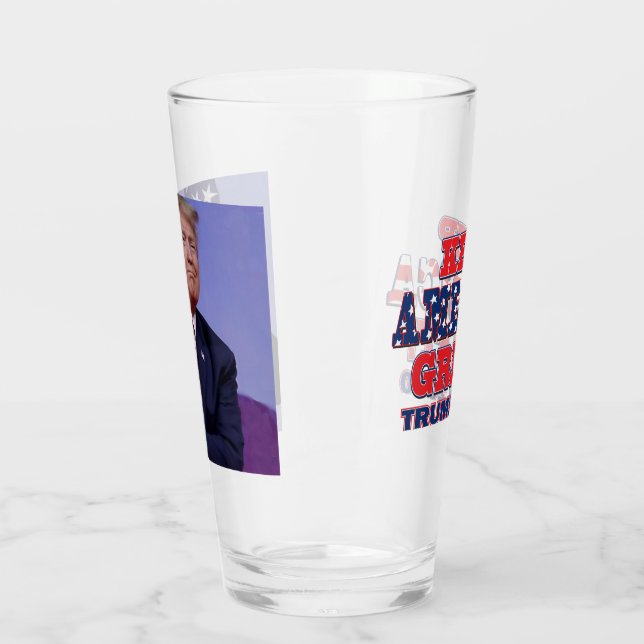 Verre Le président Trump embrasse le drapeau américain (Gauche)