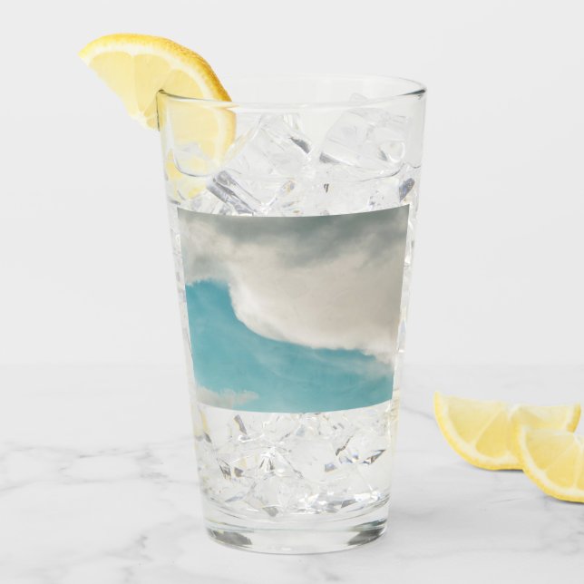 Verre les vagues de toutes les manières (Devant glace)