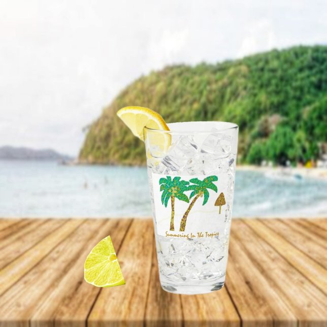 Verre L'Ésumer Dans Les Tropiques (Envision island vistas, as you sip cool drinks, from your Summering In The Tropics Glass!)