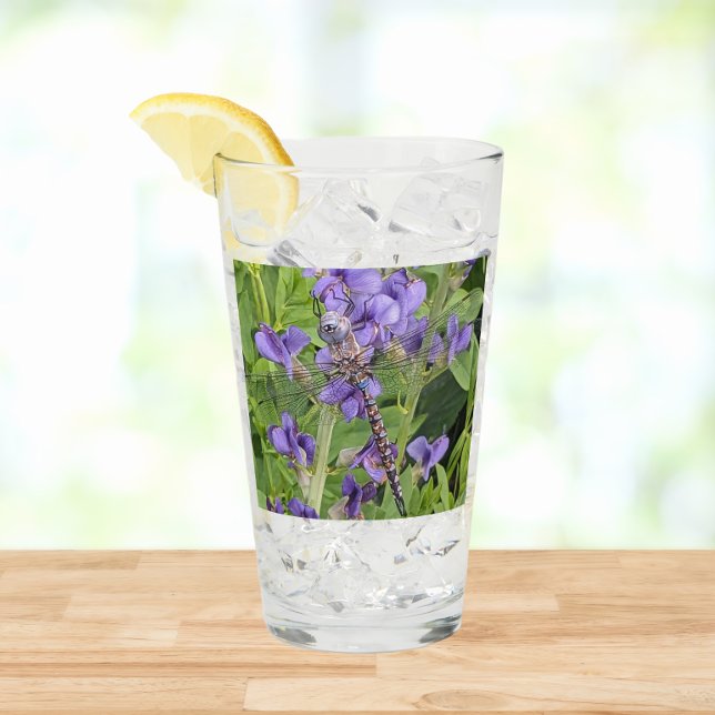 Verre Libellule Darner aux Yeux Bleus sur Fleurs Violett (In Situ Table)