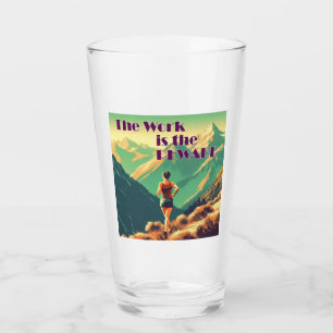 Verre L'Oeuvre Est La Récompense Femme Runner Mountains