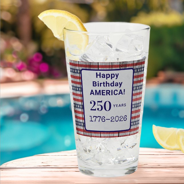 Verre Name America 1776-2026 Red Stripes Blue Stars Pint (Créateur téléchargé)