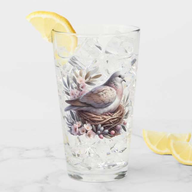Verre Nid de colombe rousse avec fleurs et branches d'ol (Devant glace)