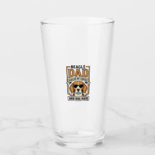 Verre Papa Beagle alimenté par le café et le maillot de