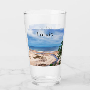 Verre Plage de sable blanc près de la mer Baltique en Le