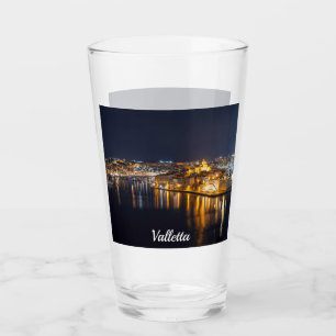 Verre Port de Malte illuminé la nuit