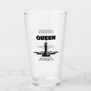 Verre Queen Chess Sachez Qu'Elle Peut Se Déplacer Dans N