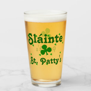 Verre Saint Patrick's day toast Cheer : Sláinte