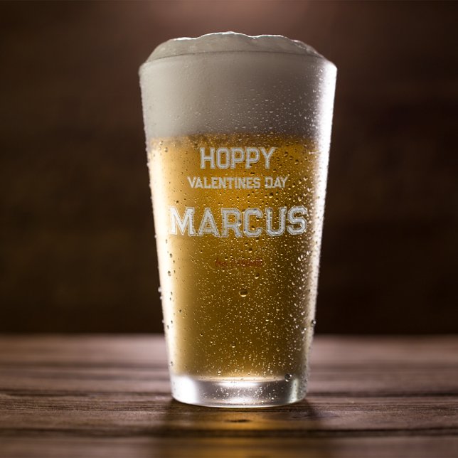 Verre Saint-Valentin houblonnée | Monogramme pour lui (Créateur téléchargé)