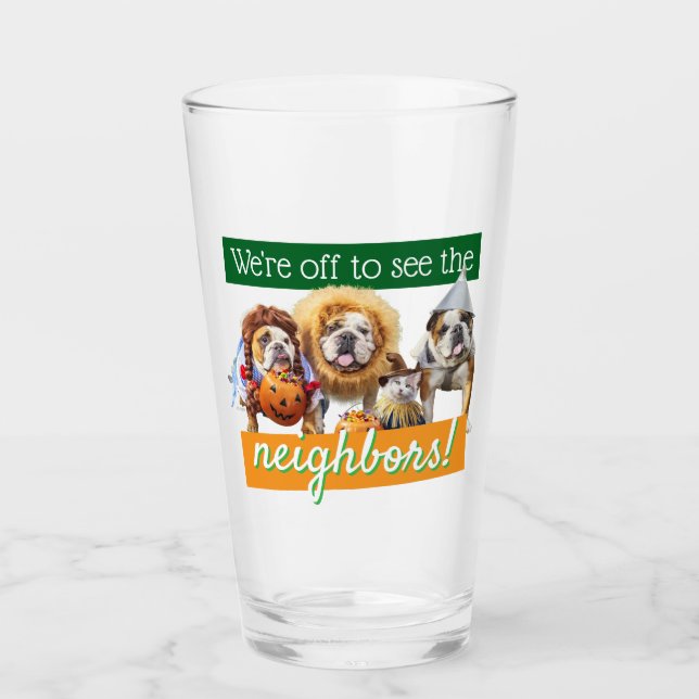 Verre Three Bulldogs in Costumes (Devant)