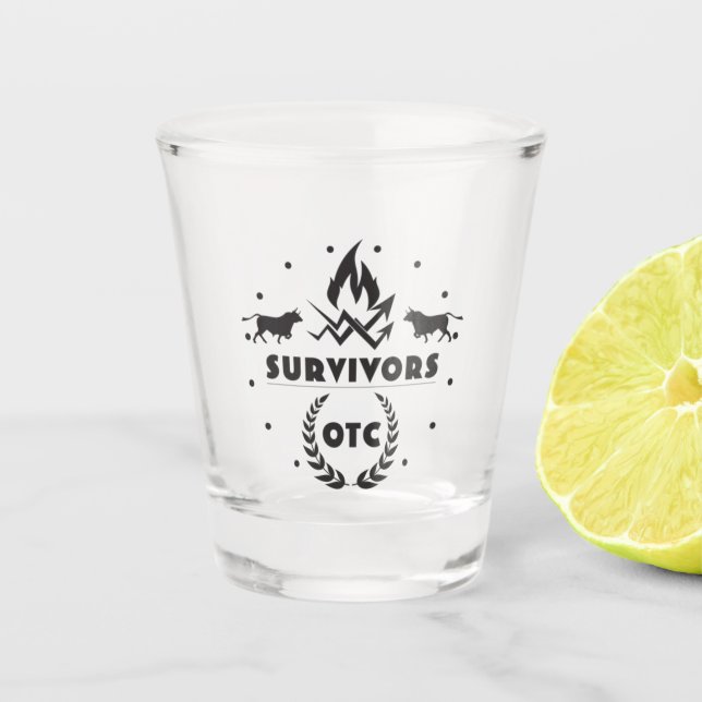 Verre touché par les survivants du DUT (Devant)