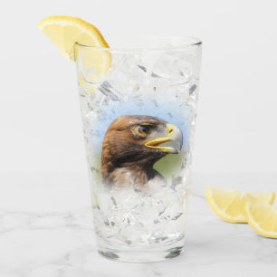 Verre Vision d'un bel aigle d'or jeune