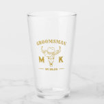 Verre Wild West Cowboy Personnalisé Groomsmen Monogramme<br><div class="desc">Cadeaux personnalisés pour les groomsmen avec le thème vieux western cowboy. Décoré de casquette de cowboy avec police vintage occidentale. Le texte et la couleur arrière - plan sont modifiables à l'aide de l'outil de conception pour s'adapter à votre occasion. Obtenez ce cadeau de personnaliser pour les mariages, les célibataires,...</div>