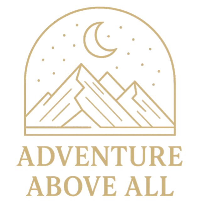 Veste À Capuche Geometric Mountain & Moon Adventure T-Shirt – Deep (Créateur téléchargé)