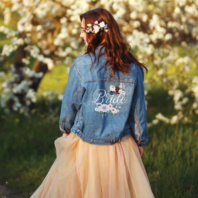 Veste En Jean Bride Script Bourgogne & Fleurs Aquarelles Roses (Bride Script Burgundy & Pink Watercolor Flowers Denim Jacket)
