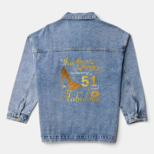 Veste En Jean Cette reine a 51 ans et Fabulous