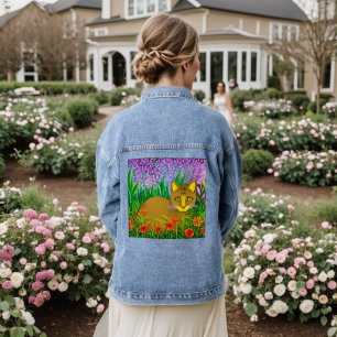 Veste En Jean Chat à l'oeil vert dans un jardin fleuri