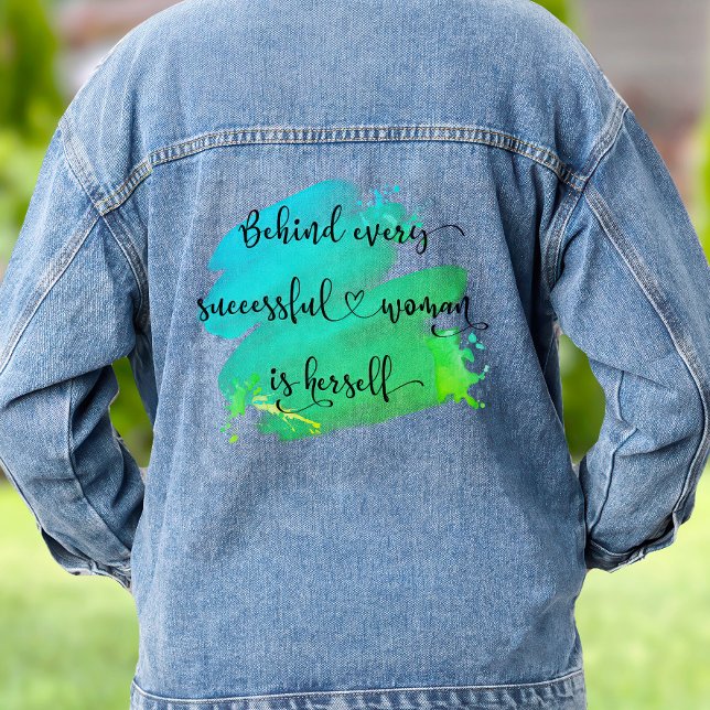 Veste En Jean Citation de Femme Réussie Script Turquoise Aquarel (Créateur téléchargé)