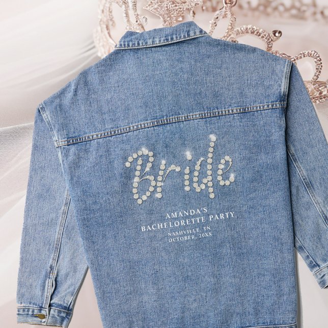 Veste En Jean Denim et diamants Rhinestones Bride Bachelorette (personalized denim jacket bachelorette party bride rhinestones bling script blue white name elegant)