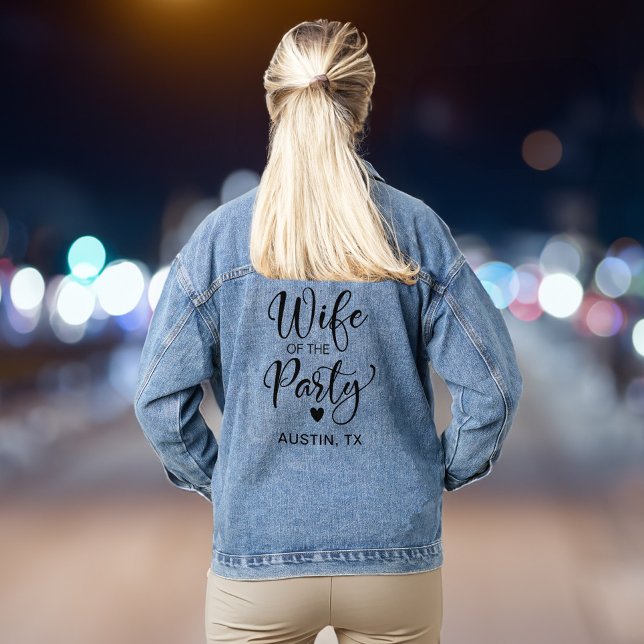 Veste En Jean Épouse Du Parti Austin Bachelorette Party (Celebrate your last fling before the ring in style & add some flair to your bachelorette party look)