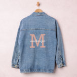 Veste En Jean Lettre initiale rose monogramme personnalisée<br><div class="desc">Lettre initiale rose monogramme Veste Denim personnalisée</div>