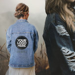 Veste En Jean Logo et texte personnalisés<br><div class="desc">Faites votre propre logo personnalisé et votre Veste Denim Corporate Text ! Réalisée avec du denim de qualité coton haut de gamme, cette veste offre un look intemporel et poli qui respire le professionnalisme. Un ajustement confortable, assurant à la fois style et confort pour vos employés et clients. Votre logo...</div>