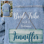 Veste En Jean Mariées mariages du littoral Bachelorette Monogram<br><div class="desc">Bachelorette Monogram Bridesmaid Aquarelle Bleu Jean Denim Veste. Coutume Monogram Bridesmaid,  Bridal Party,  Bachelorette parties ou l'événement mariage."Quelque chose de bleu "Jean Denim Jacket. Si vous voulez quelque chose de spécial pour marquer l'occasion,  cette veste personnalisée est le cadeau parfait pour votre tribu B,  mariage ou Bachelorette Party, </div>